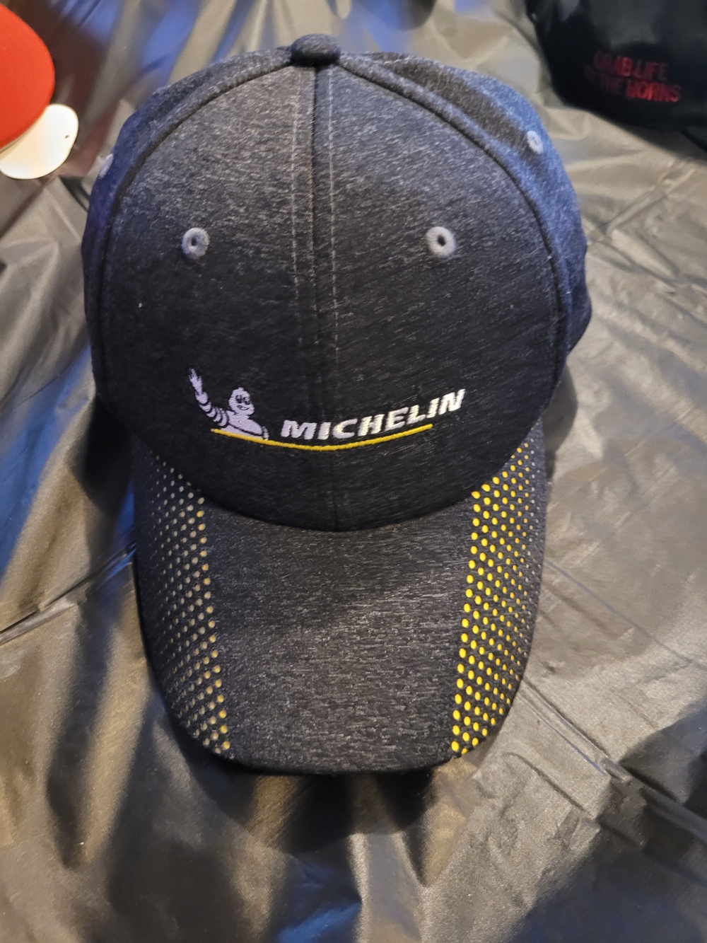 Men's Black & Yellow Logo Baseball Cap